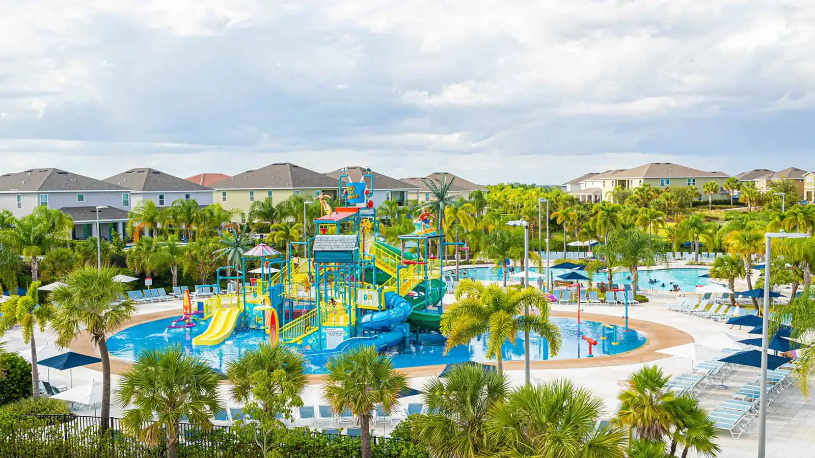 Panoramic view of the Encore Resort at Reunion Water Park and splash area
