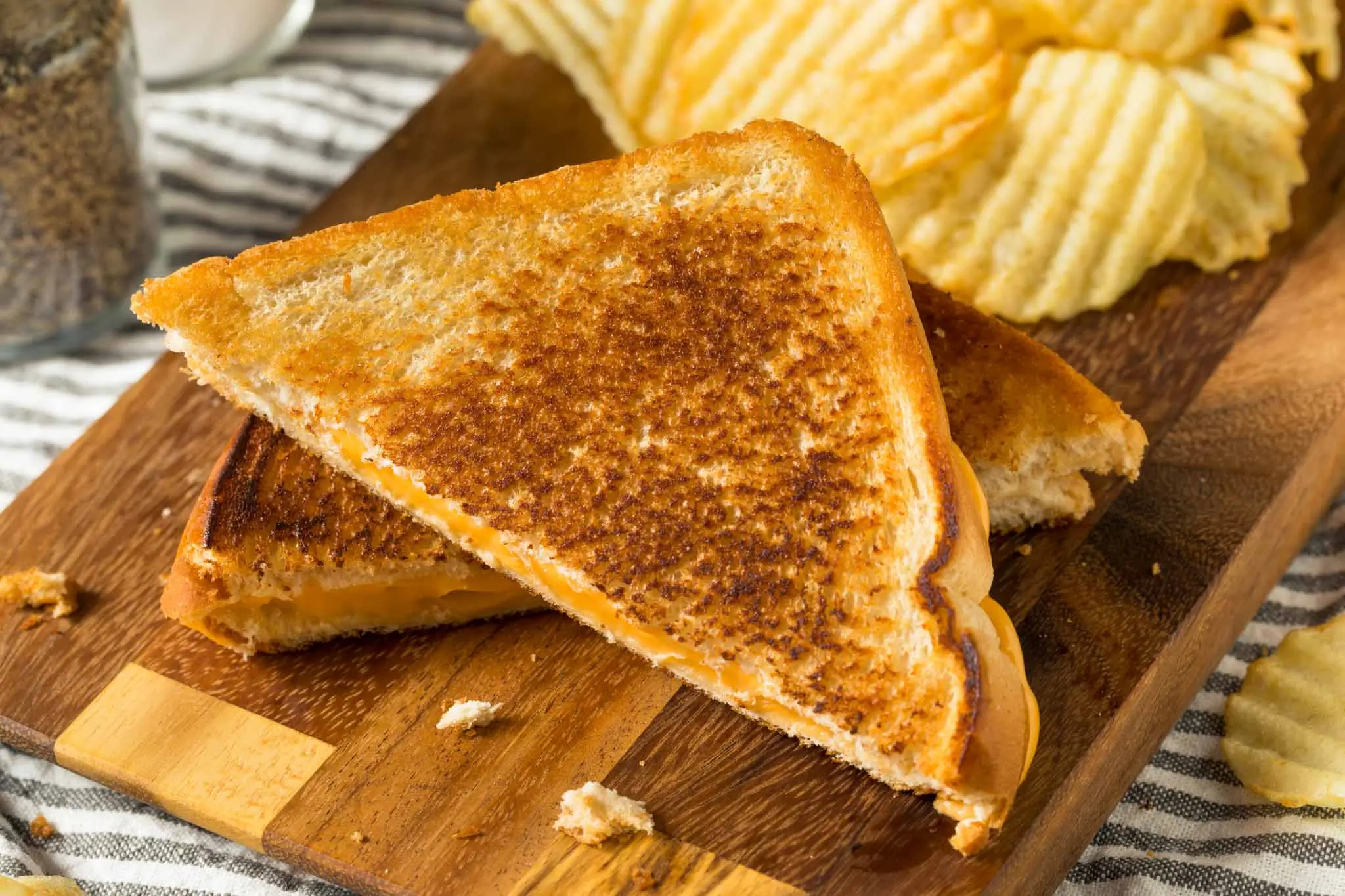 National Grilled Cheese Sandwich Day - Encore Resort At Reunion